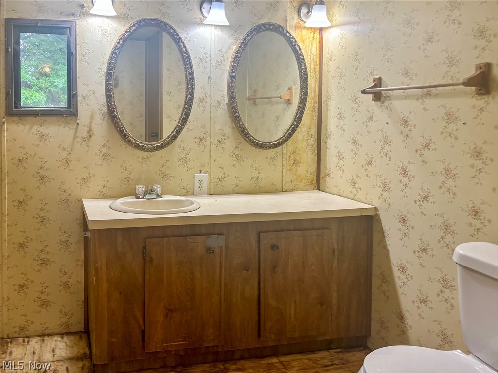 1879 Difford Drive Niles OH 44446