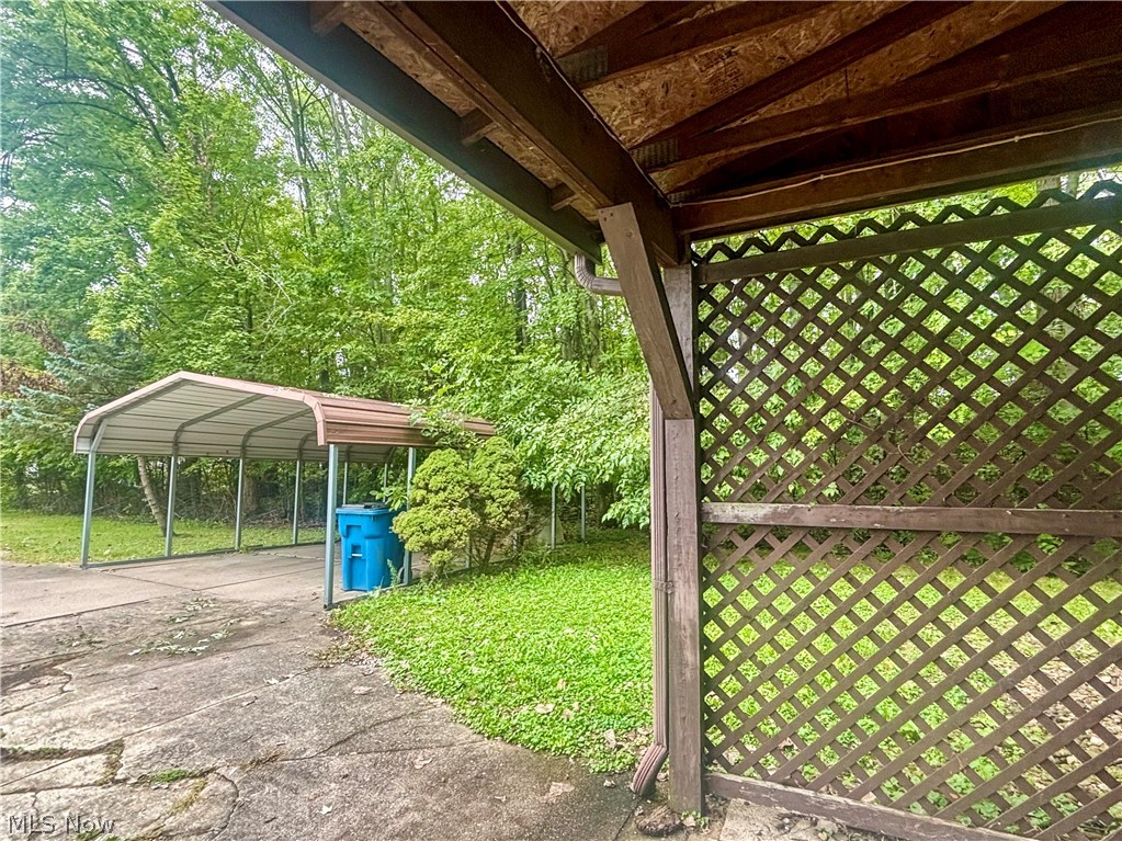 1879 Difford Drive Niles OH 44446