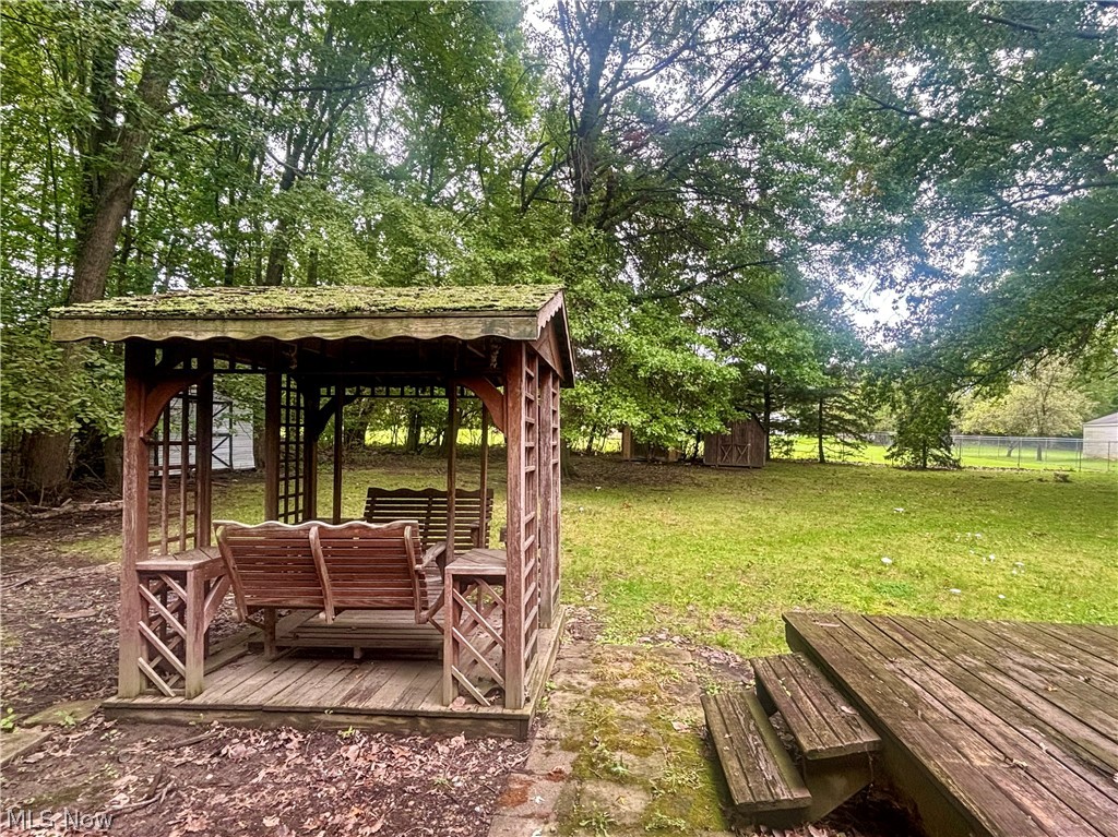 1879 Difford Drive Niles OH 44446