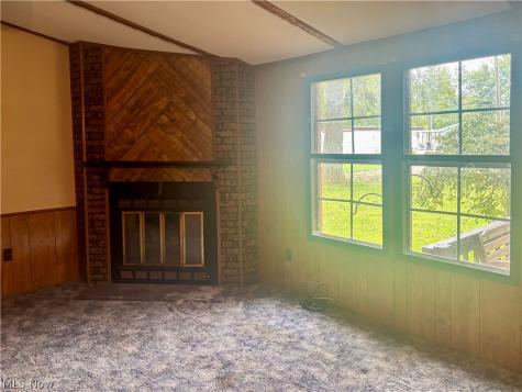 1879 Difford Drive Niles OH 44446
