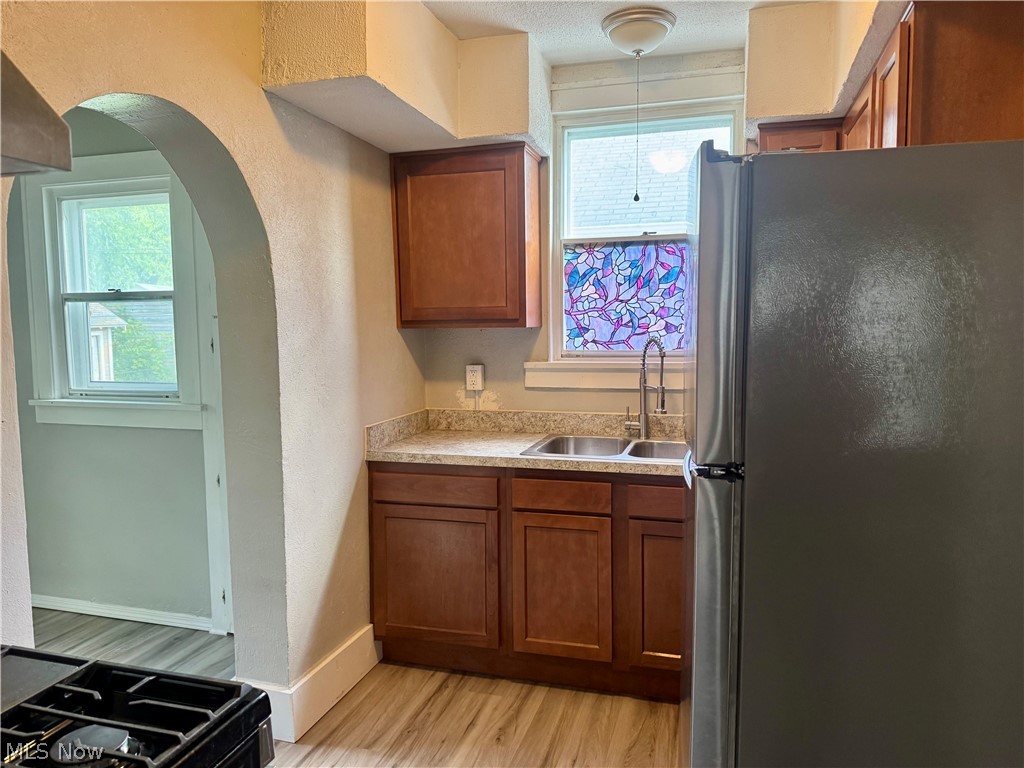 445 10th Street Elyria OH 44035