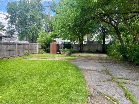 445 10th Street Elyria OH 44035