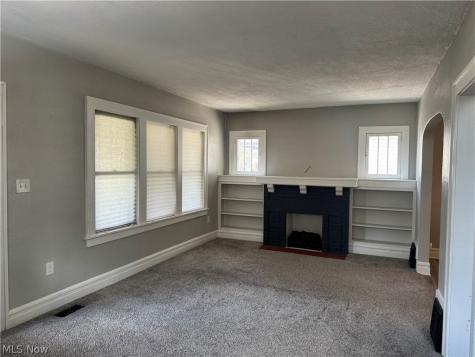 445 10th Street Elyria OH 44035
