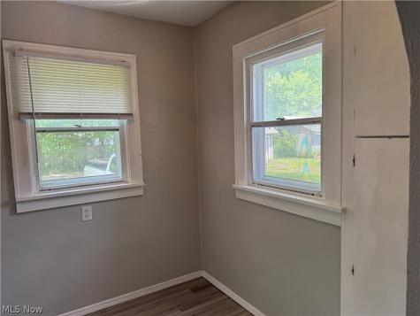 445 10th Street Elyria OH 44035