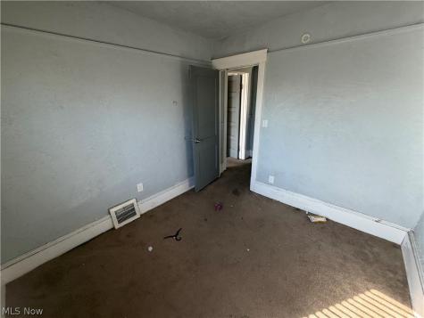 3569 Independence Road Cleveland OH 44105