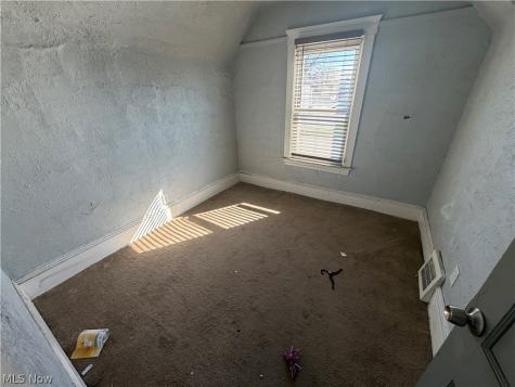 3569 Independence Road Cleveland OH 44105