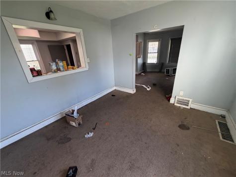 3569 Independence Road Cleveland OH 44105