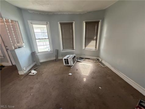 3569 Independence Road Cleveland OH 44105