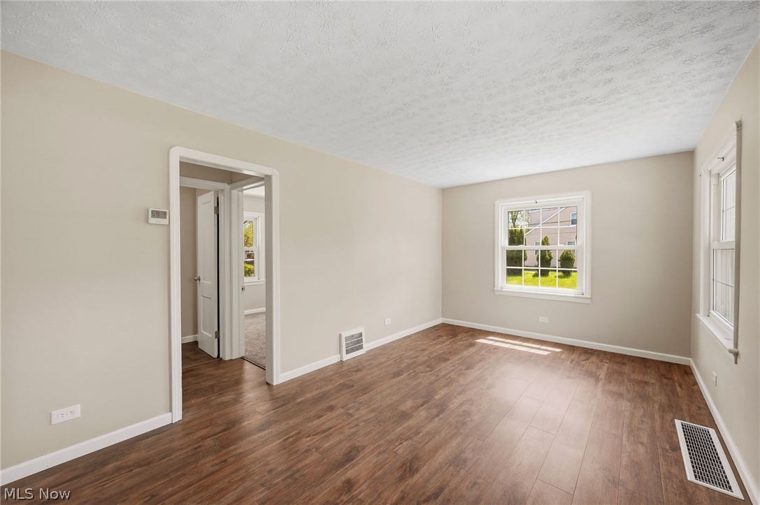 7531 Macedonia Road Oakwood OH 44146