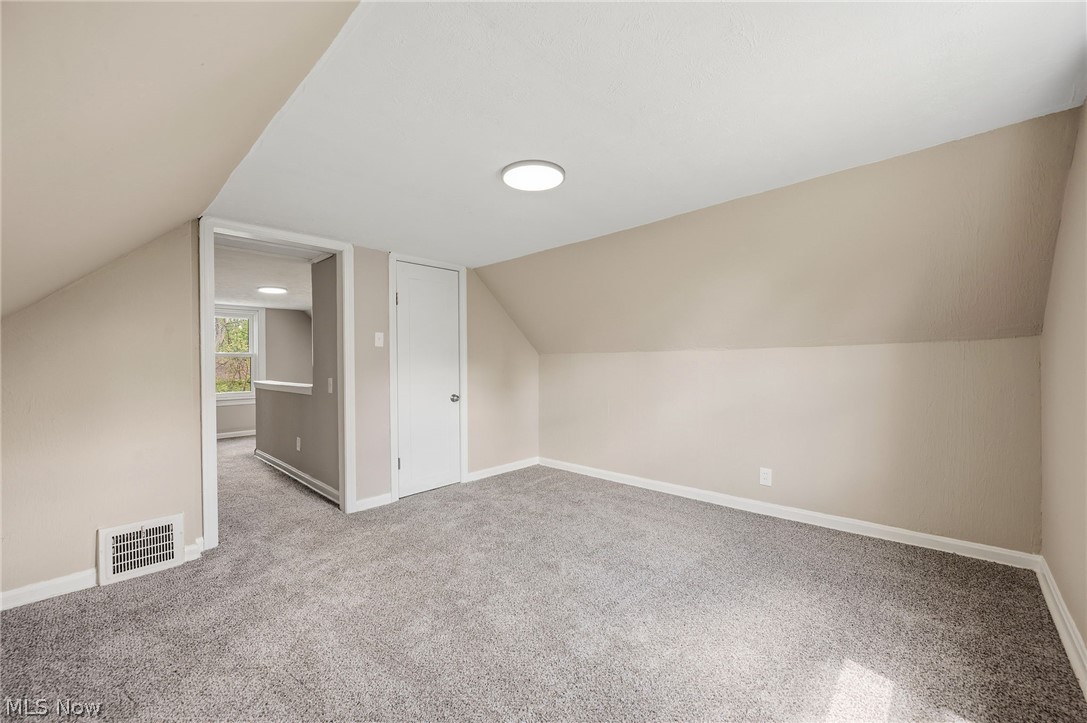 7531 Macedonia Road Oakwood OH 44146
