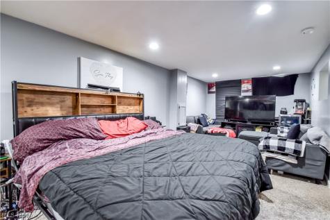 3833 E 186th Street Cleveland OH 44122