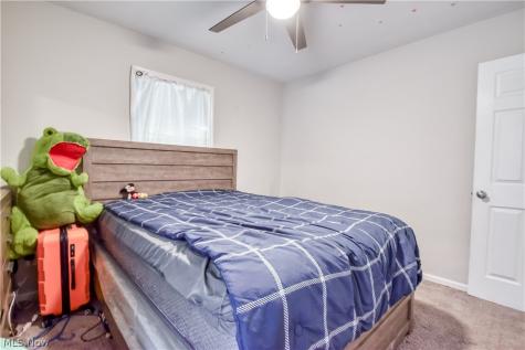 3833 E 186th Street Cleveland OH 44122