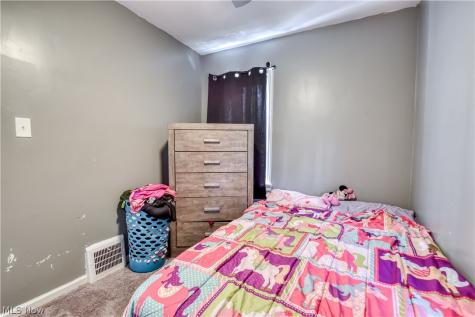 3833 E 186th Street Cleveland OH 44122