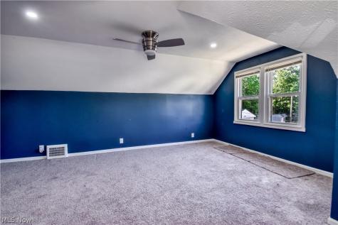 3833 E 186th Street Cleveland OH 44122