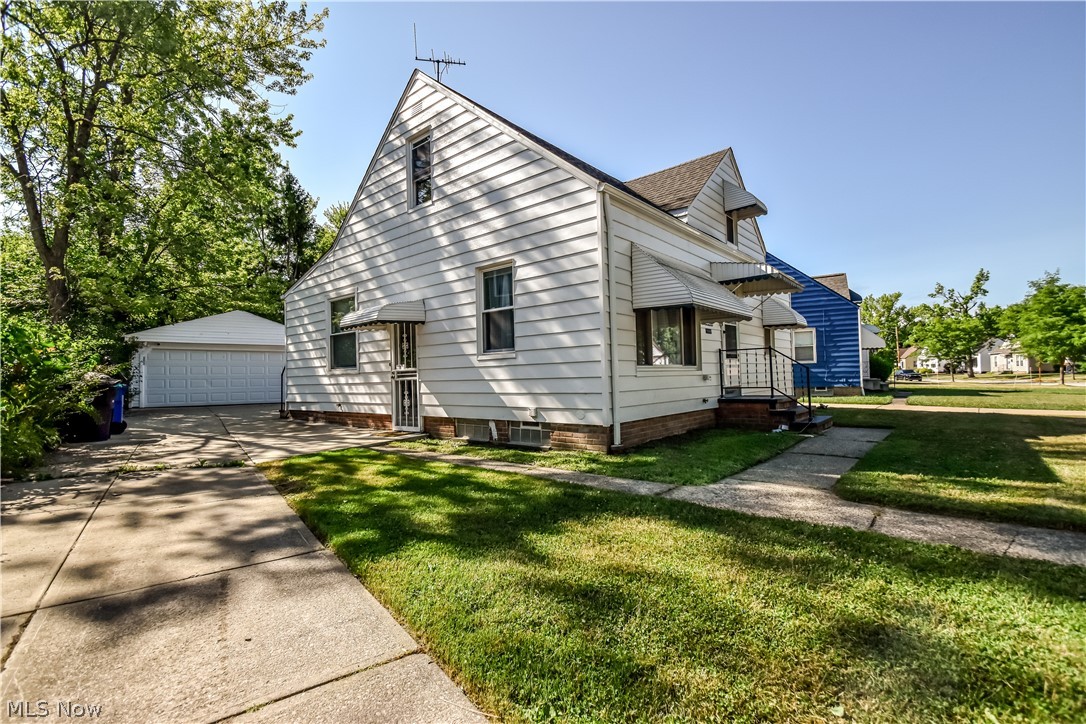 3833 E 186th Street Cleveland OH 44122