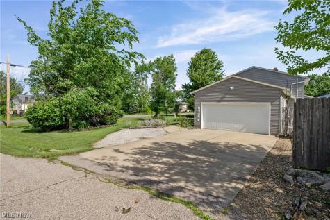 1525 Mckinley Avenue Brunswick OH 44212