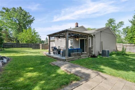 1525 Mckinley Avenue Brunswick OH 44212