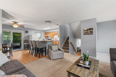 1525 Mckinley Avenue Brunswick OH 44212