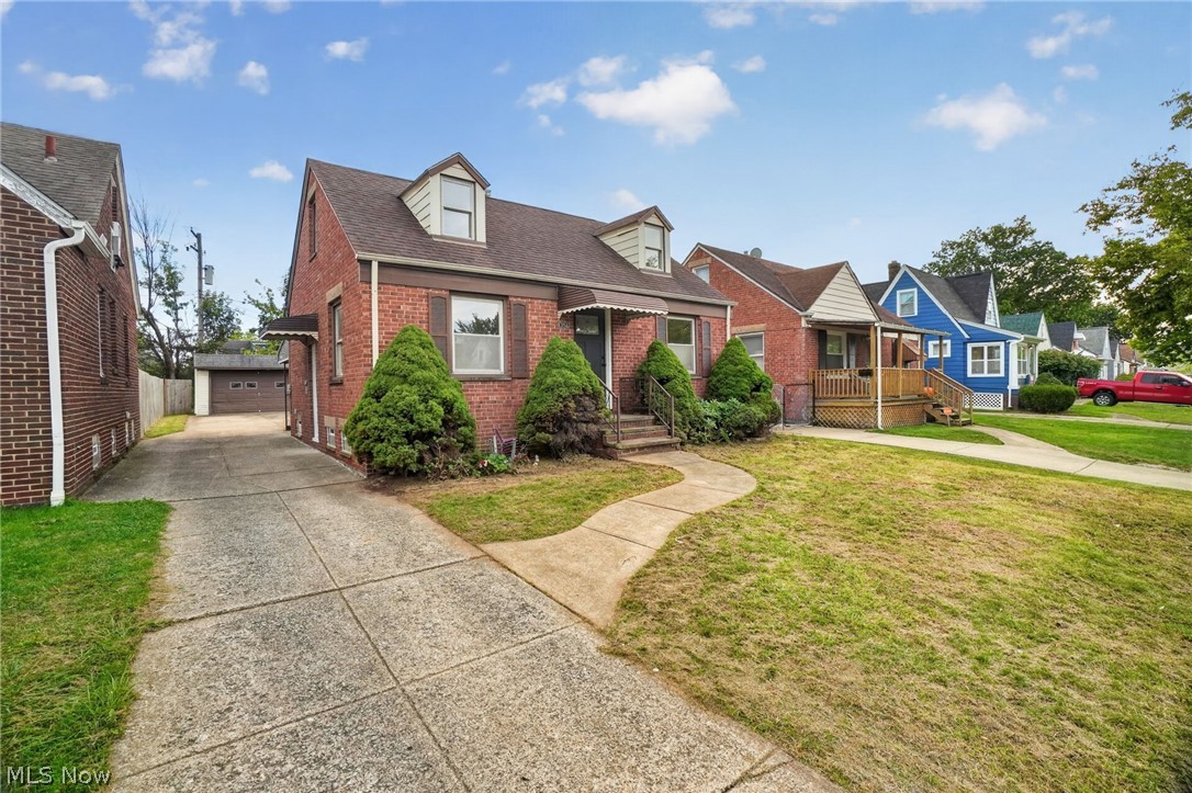13517 Saint James Avenue Cleveland OH 44135