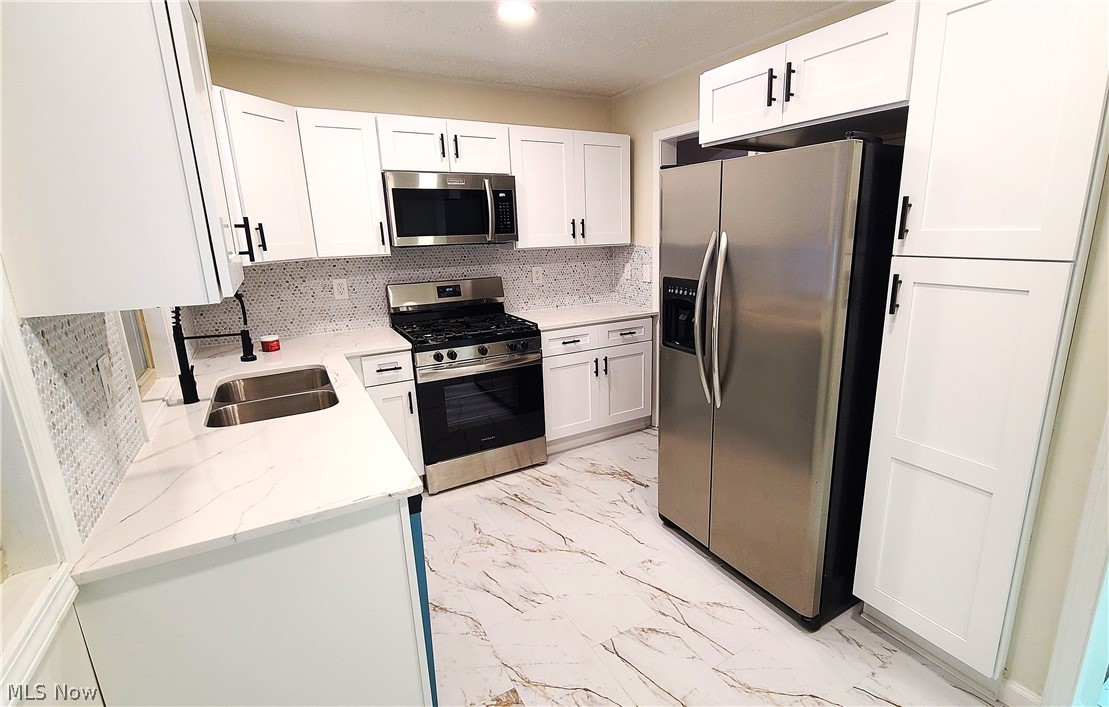 13517 Saint James Avenue Cleveland OH 44135
