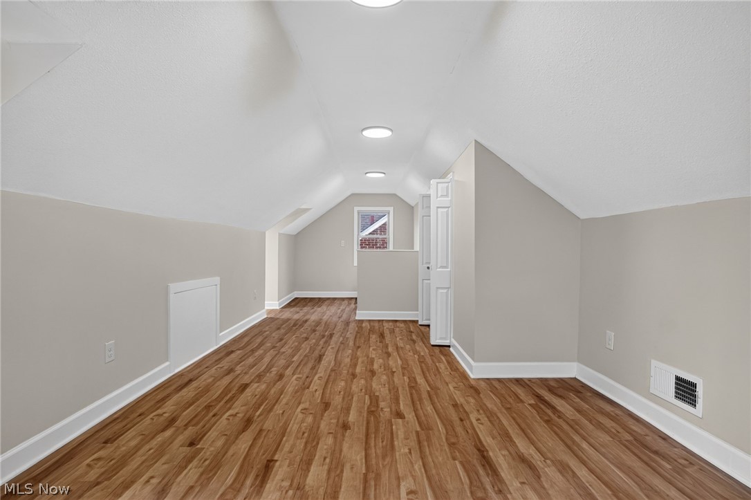 13517 Saint James Avenue Cleveland OH 44135