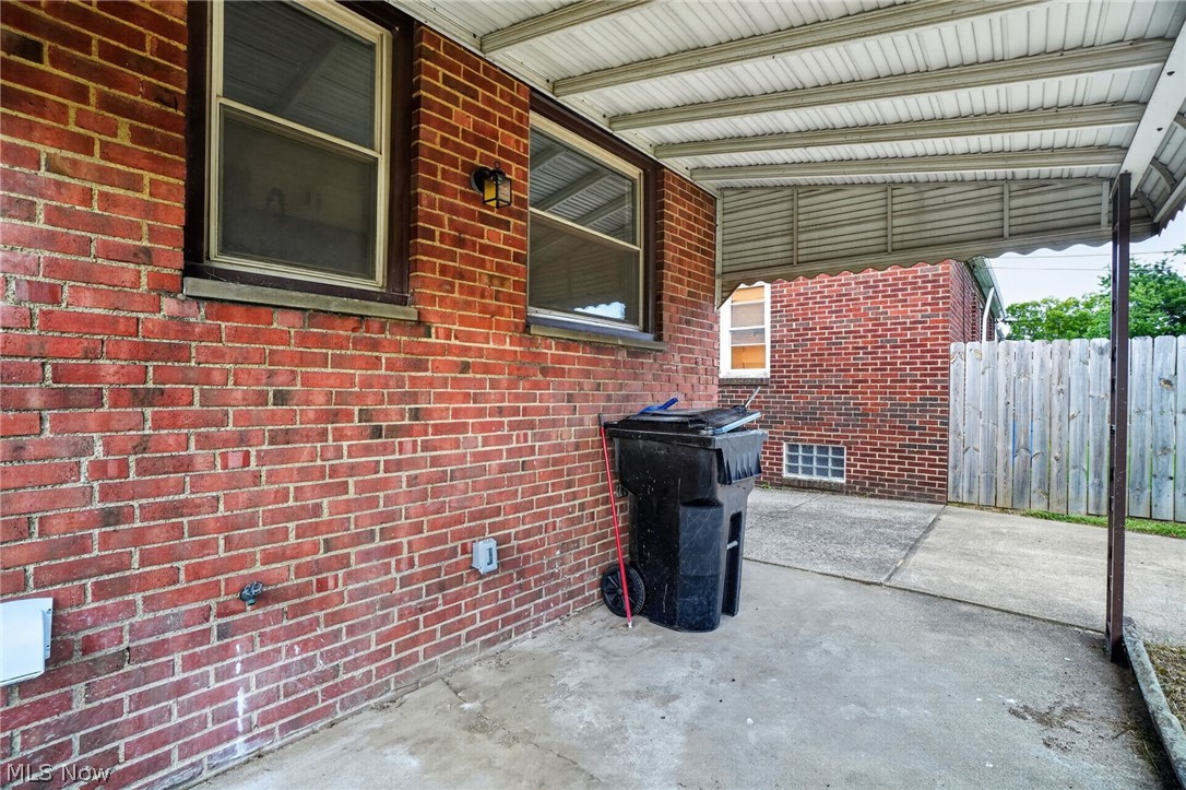 13517 Saint James Avenue Cleveland OH 44135