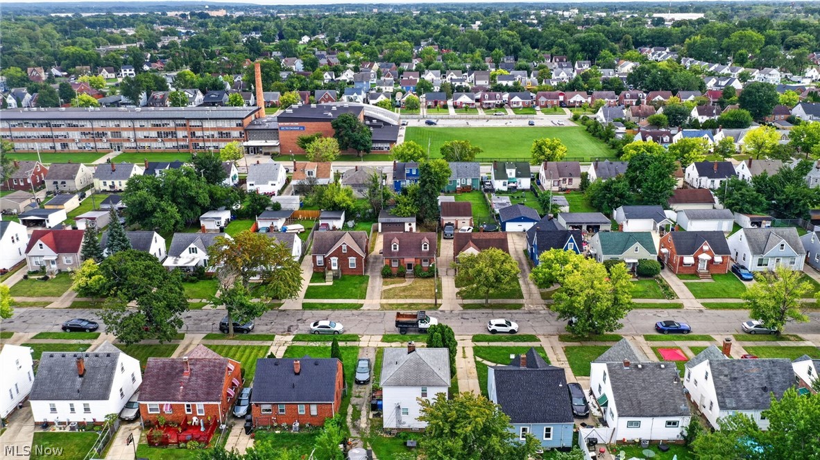 13517 Saint James Avenue Cleveland OH 44135