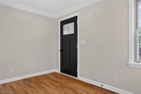 13517 Saint James Avenue Cleveland OH 44135