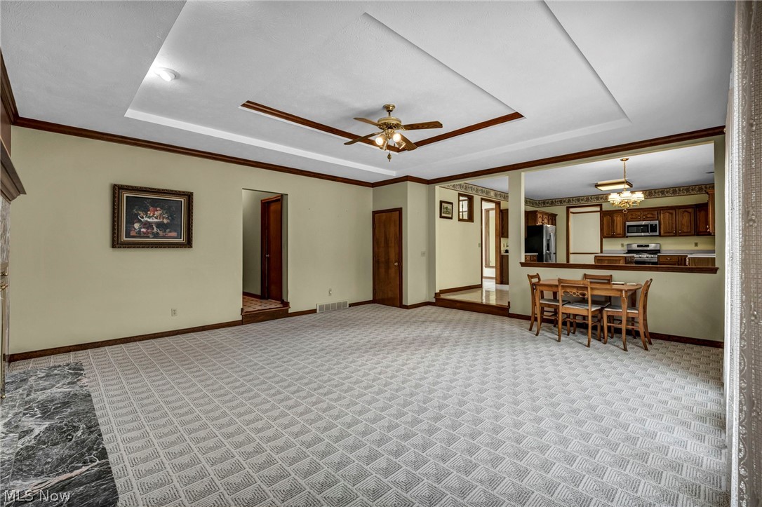 6229 Kenarden Drive Highland Heights OH 44143