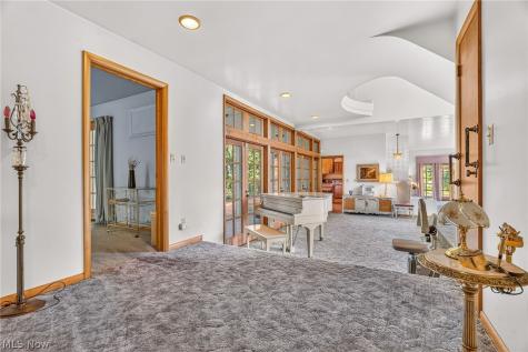 2715 Westdale Road NW Canton OH 44708