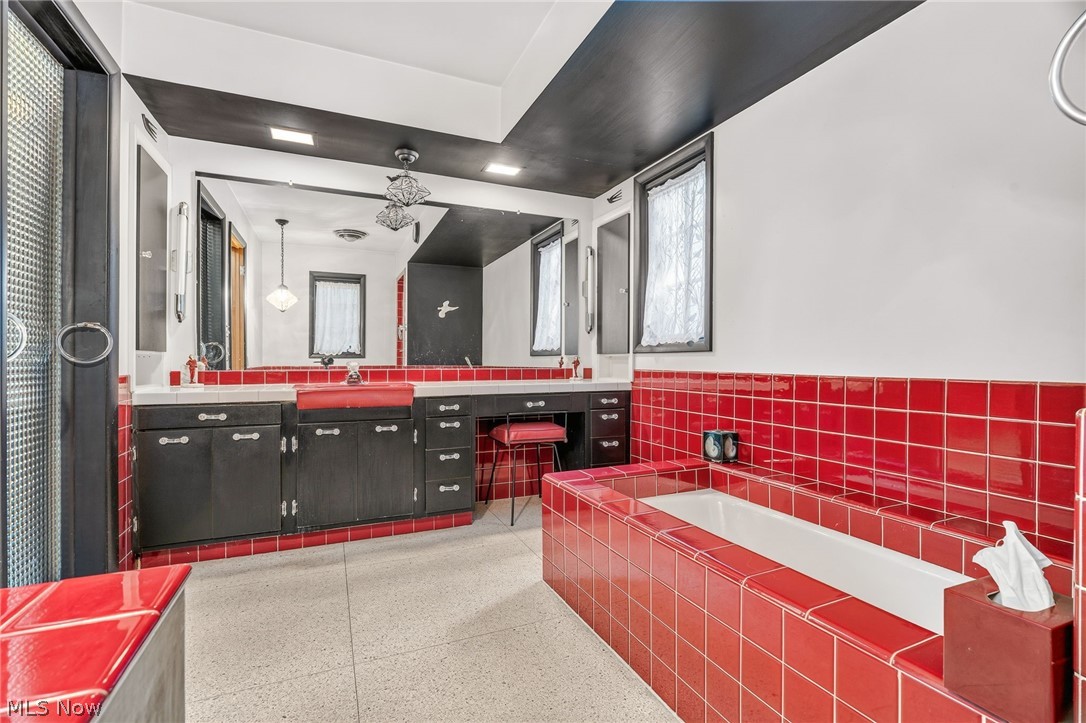 2715 Westdale Road NW Canton OH 44708