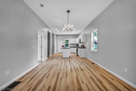 1319 Walnut Road SE Massillon OH 44646
