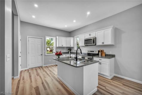 1319 Walnut Road SE Massillon OH 44646