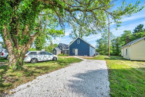 1319 Walnut Road SE Massillon OH 44646