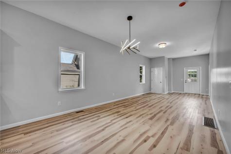 1319 Walnut Road SE Massillon OH 44646