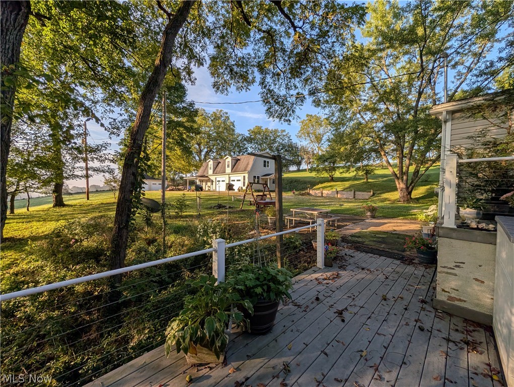 940 Perron Road SE Carrollton OH 44615