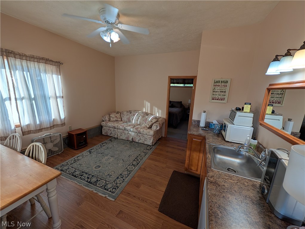 940 Perron Road SE Carrollton OH 44615