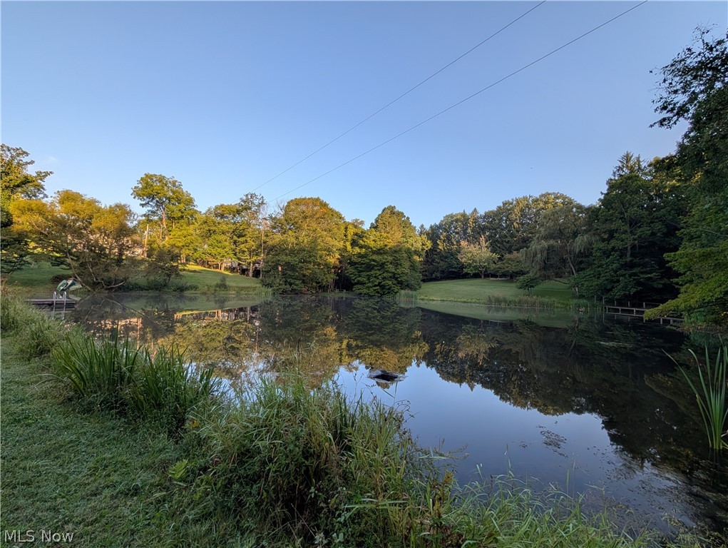 940 Perron Road SE Carrollton OH 44615