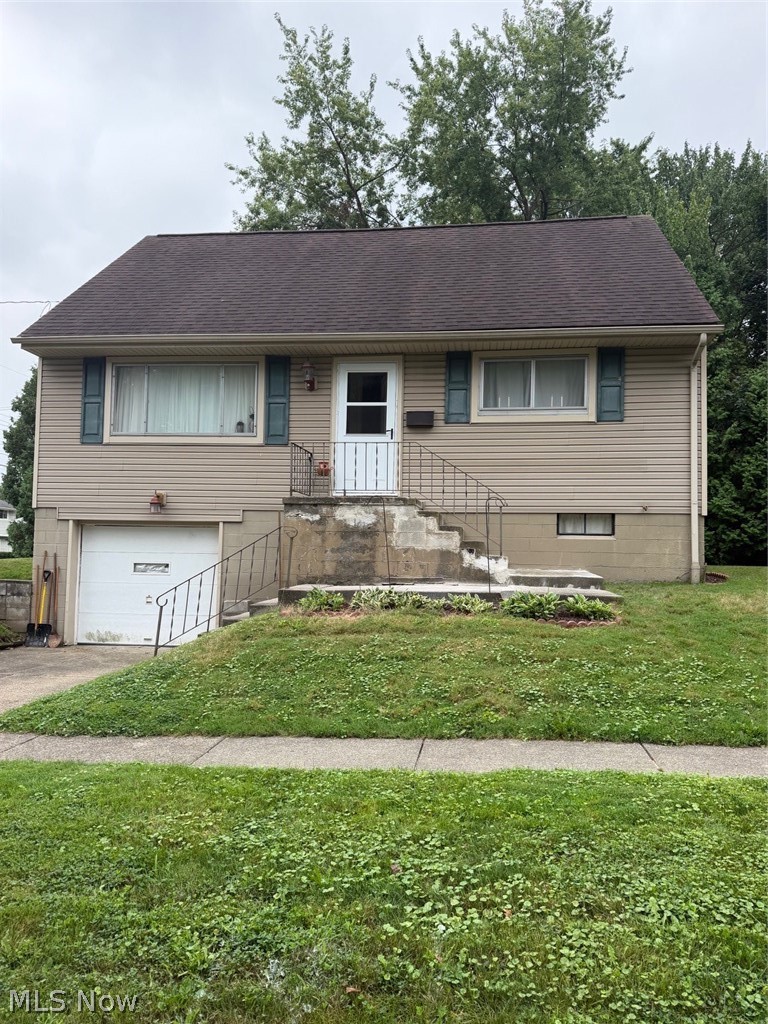 2424 Cooledge Avenue Akron OH 44305