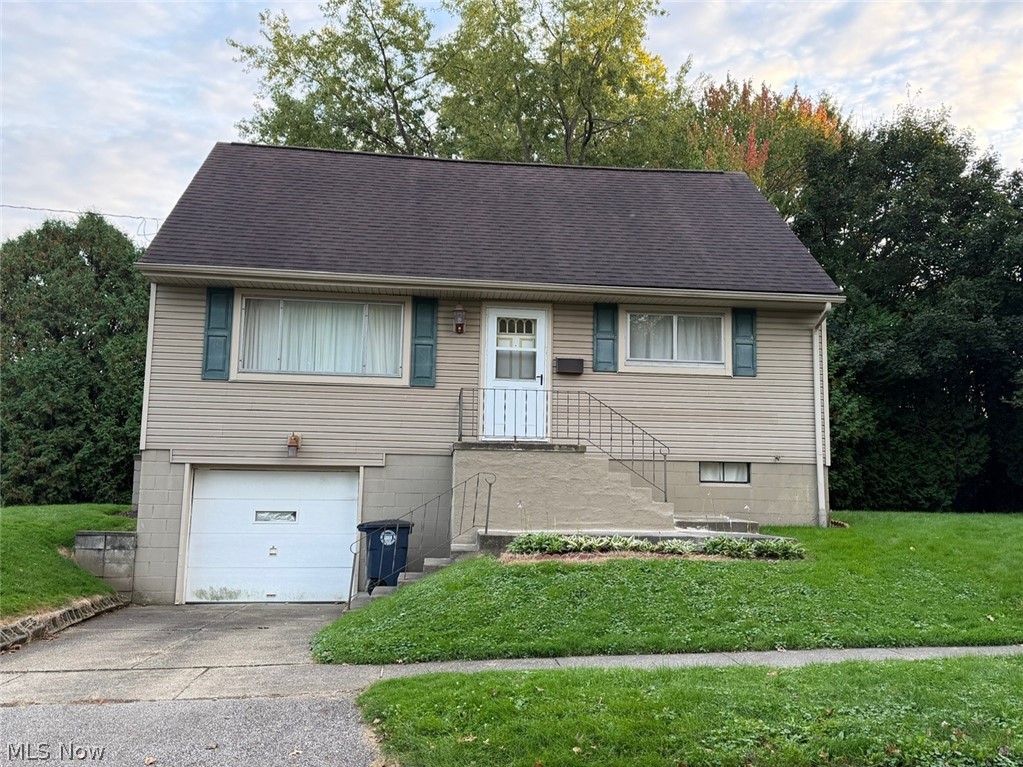 2424 Cooledge Avenue Akron OH 44305