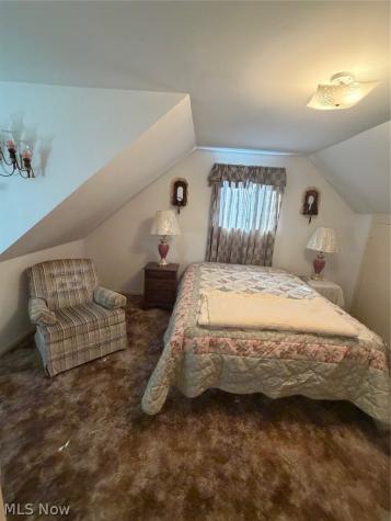 2424 Cooledge Avenue Akron OH 44305