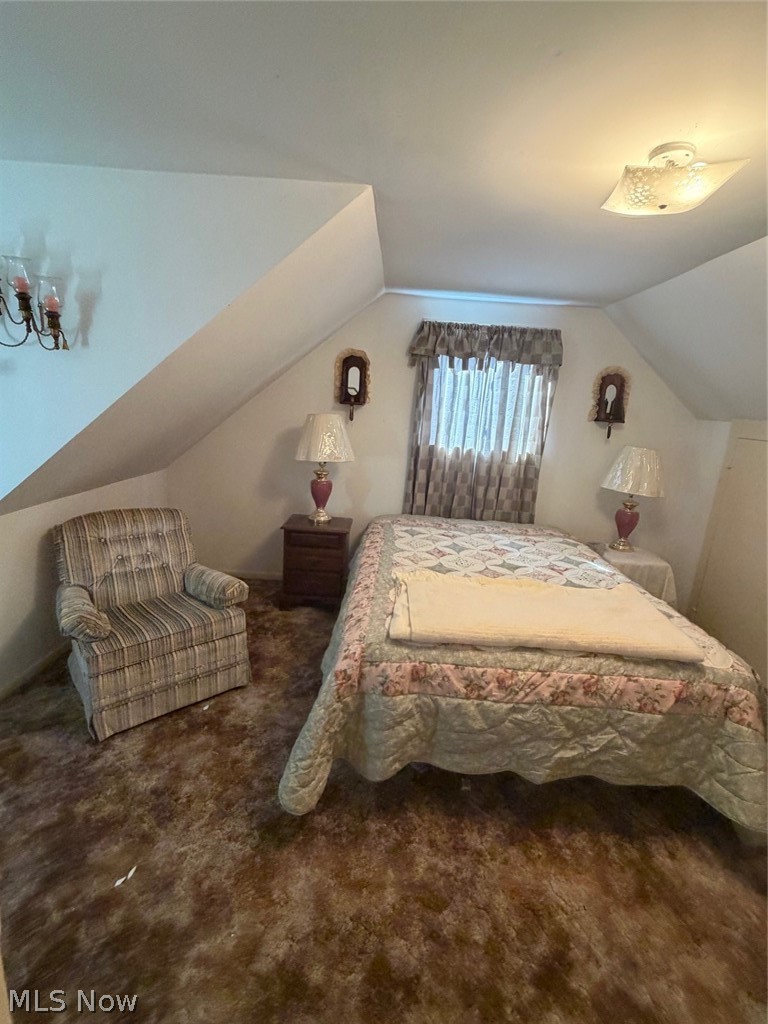 2424 Cooledge Avenue Akron OH 44305