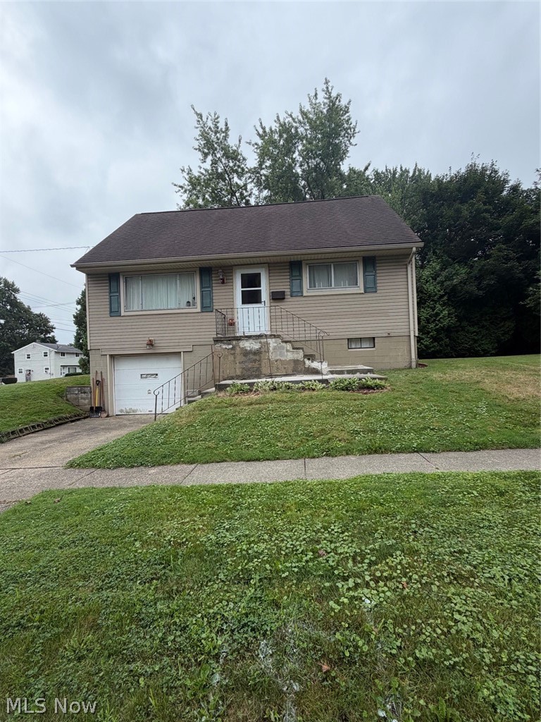 2424 Cooledge Avenue Akron OH 44305
