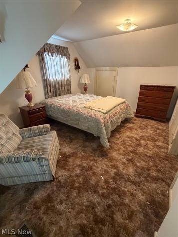 2424 Cooledge Avenue Akron OH 44305
