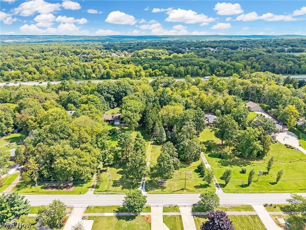 18229 Howe Road Strongsville OH 44136