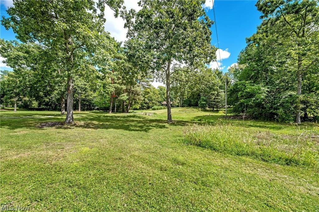 18229 Howe Road Strongsville OH 44136