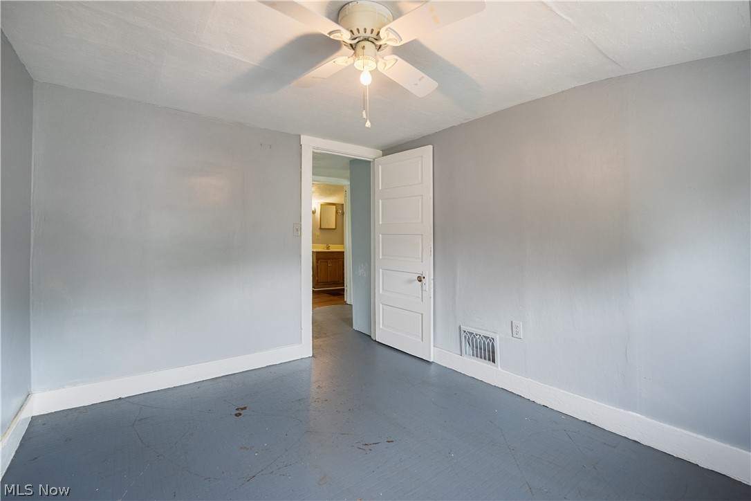 555 W New York Avenue Sebring OH 44672
