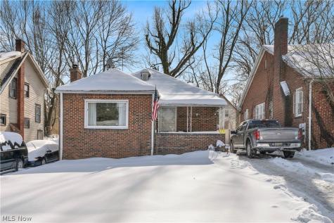 127 Roslyn Drive Youngstown OH 44505