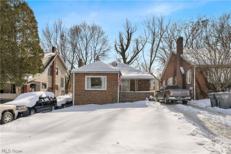 127 Roslyn Drive Youngstown OH 44505