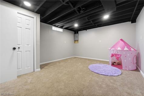 3561 Johnson Road Norton OH 44203